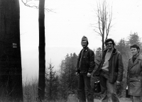 Jiří Tieftrunk (centre) in Hostýn with colleagues and a Grundig radio, testing radio signal reception