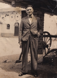Antonín Lehečka, blacksmith and shoemaker, smartly dressed