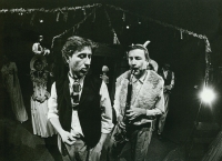 Jiří Vyšohlíd (right) in the production of Strakonický dudák (directed by Josef Krofta), 1989, Hradec Králové
