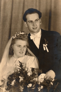 Paula Wagnerová's and Richard Wagner's wedding photo, 9 April 1949