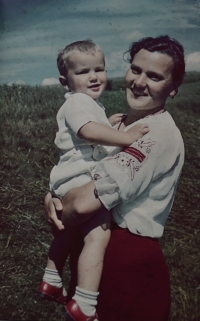 Mother Aloisie with little Peter