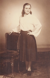 Eftichia Kiprovská, first half of the 1950s, while studying at the pedagogical high school in Prague