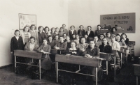 Class photo of Eftichia Kiprovská (second bench on the far right), 1950s
