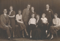 Period photo of the Navrátil family