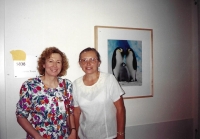 Visiting Loma Linda Hospital, USA (right) with a Czech nurse, 1994