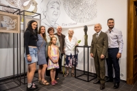 Ladislav Oliva's family at the joint exhibition Olives in Glass at Liebieg Palace in Liberec in August 2025