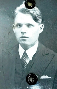 Josef Valčík, about 1932