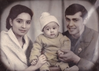 Volodymyr Kondur with his parents. Kiliya, Odesa region, 1971
