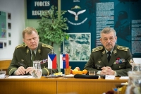 Josef Bečvář during a meeting with Gen. Maxim on the Slovak Armed Forces in 2018