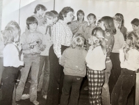 Witness as a Pioneer group leader in the Pioneer house in Šluknov ca. 1982