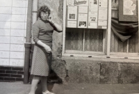 Witness at the news board, Šluknov, castle, ca. 1980, Central Culture Facility