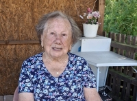 Anna Bizová during filming, June 22, 2025