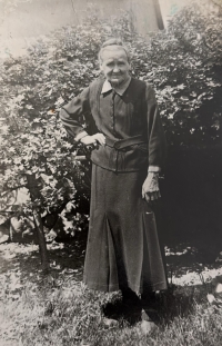 Anna Bizová's grandmother