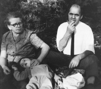 Parents of the witness, Rudolf and Marie Zaschke with their granddaughter Jaroslava in 1967
