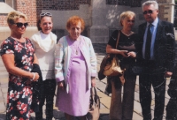 Gertrude Schreckeneder (second from right) with her family in Brno, 2015
