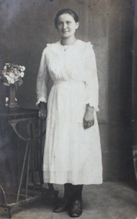 Marie Brabcová as a bride, 1920s