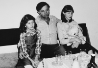 With daughters Pavla (left) and Dana, 1981