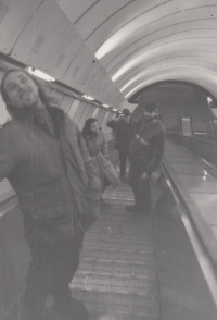 Petr Procházka s přáteli na demonstraci v Praze (1988-1989)