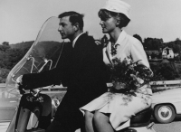 Zdeněk Chalupa and Eva Chalupová (Boušková) after their wedding, Prague, 1965