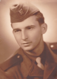 Zdeněk Beran in the army, 1951-1952