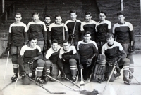 As a hockey goalman (second from the right in the bottom row), turn of the 1940s and 50s
