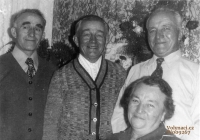 The Štěpánek siblings in Czechoslovakia, left to right: Boleslav, Karel, Alois, sitting sister Slavěna married Krupková
