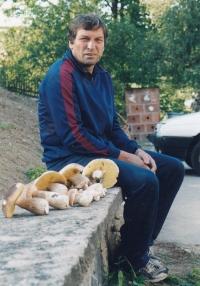 Petr Hubáček as a passionate mushroom picker on a camp in Radiměř, 2005
