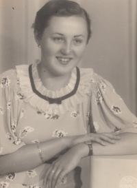 Mother Maria Viktoria Schützová, 1930s