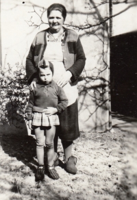 Witness with her grandmother, circa 1950