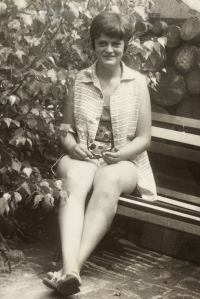 Youth of Zdeňka Dušková