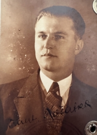 Father of Helena Jarošová, František Košatka