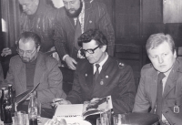 The launch of the book Kůň pro Krakonoše, pictured here are its authors and actors, from left: Zdeněk Heřman, Jaroslav Holeček and Jaromír Gebas, in Vrchlabí in 1984
