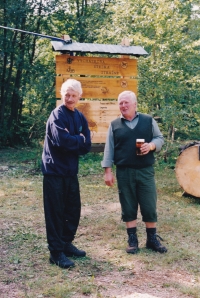 Opening of the information centre Stráž-Lom, from left Ing. Oldřich Lábek - then director of the KRNAP Administration and Jaromír Gebas, 1999
