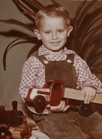 Miroslav Černota in kindergarten, Ostrov nad Ohří, 1960s