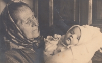Witness with her grandmother Mrázková, 1936