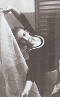 Heidemarie Polívková as a gymnastics competitor (1972)