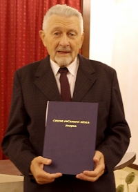 Josef Vlasák receiving the honorary citizenship of the city of Znojmo, 2015