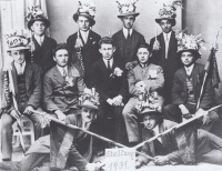 Father Ewald Frey during his enlistment in the Czechoslovak army in 1931, second from the left in the middle row