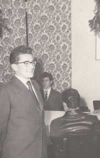 Manfred Frey giving his first speech in 1956