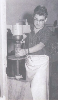 Manfred Frey pickling cucumbers in 1960