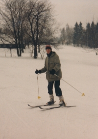 Peter Morée learned to ski in Czechoslovakia, January 1987, Vrchlabí
