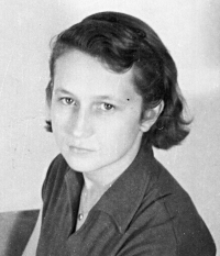 Zdeňka Pivrncová in 1953