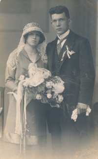 Maternal grandparents Marie Kronusová and Josef Kronus, 1924