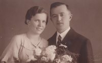 Wedding photo of her parents from 1934