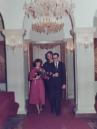 Marrying Tomáš Chládek, second husband of Vlasta Smetánková, Pardubice, 1986