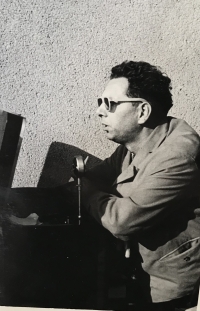 Jan Procházka during a speech, Plzeň, 1963