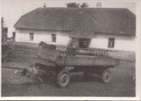 Dvůr rodinného statku v Poříčí