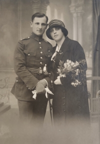 Wedding photograph of the Fikota grandparents, 1925