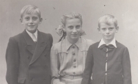 H.-G. Grech and his siblings Dietlinde and Gernot