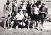 Grammar School, Komenský class, third grade, Vladimír Kotland on the right, 1946